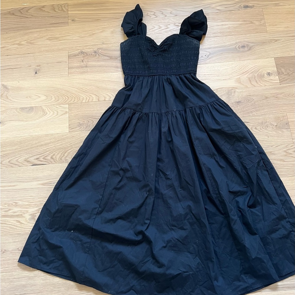 SWEETHEART FLUTTER SLEEVE DRESS